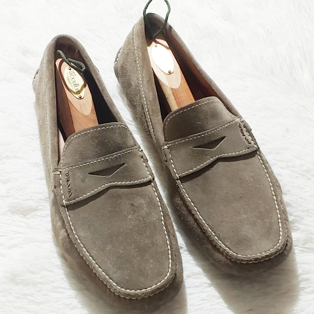 Prada Scamosciato Penny Driving Loafer SZ 10